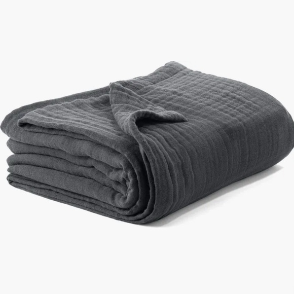 Organic Cotton Muslin Cocoon Throw Blanket
Bearaby - Picture 1 of 4